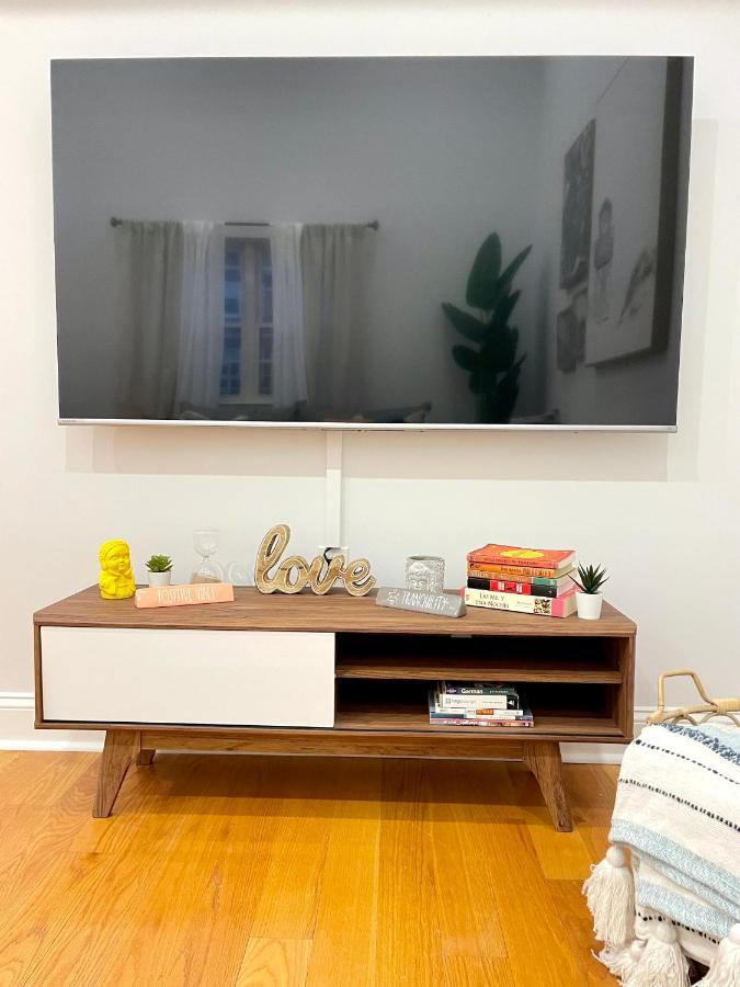 Modern Apartment With Parking & Quick Ride To Manhattan นิวยอร์ก ภายนอก รูปภาพ